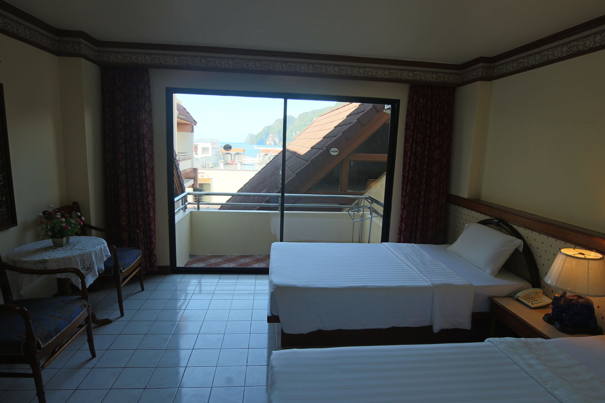 Phi Phi Hotel Dış mekan fotoğraf