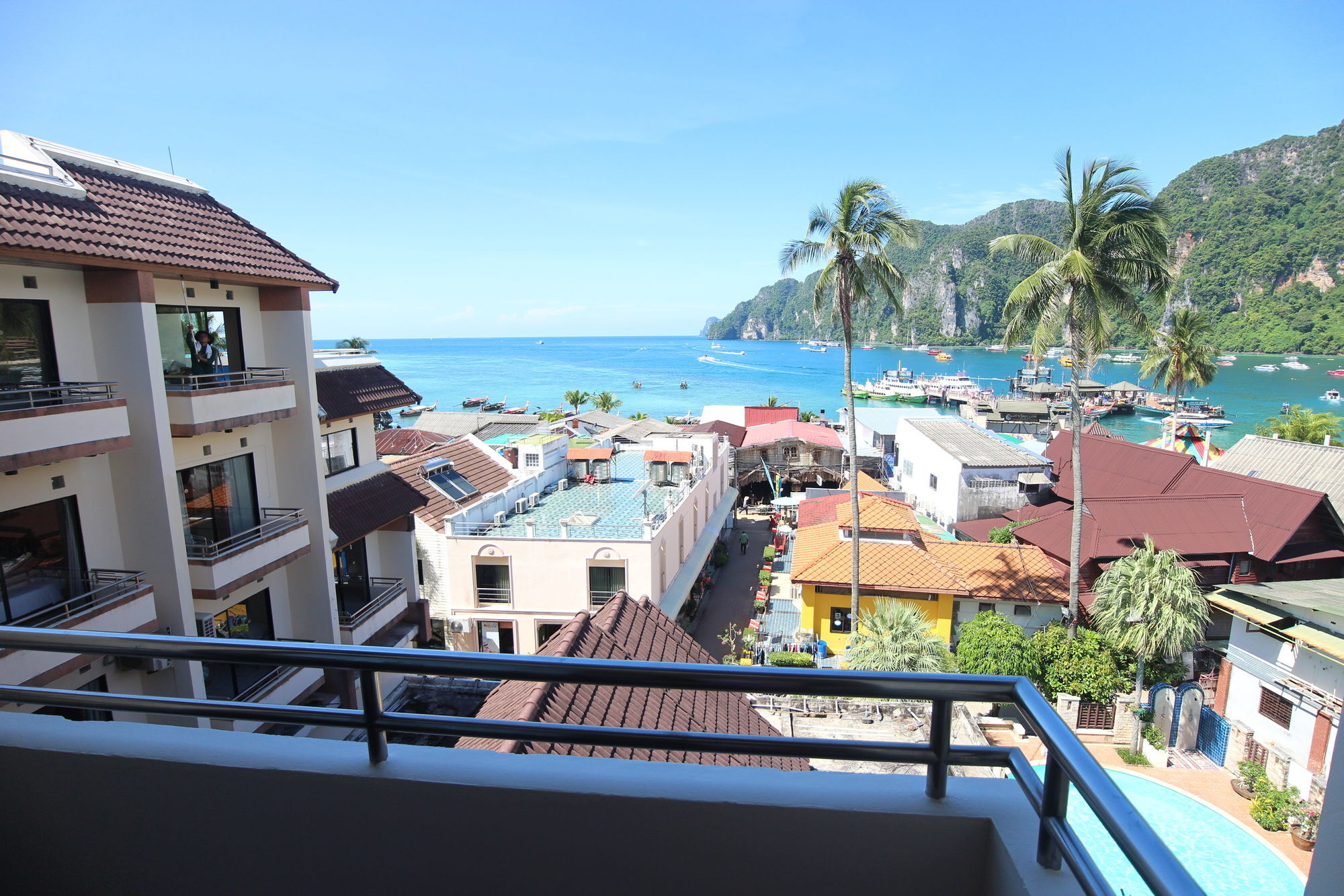 Phi Phi Hotel Dış mekan fotoğraf